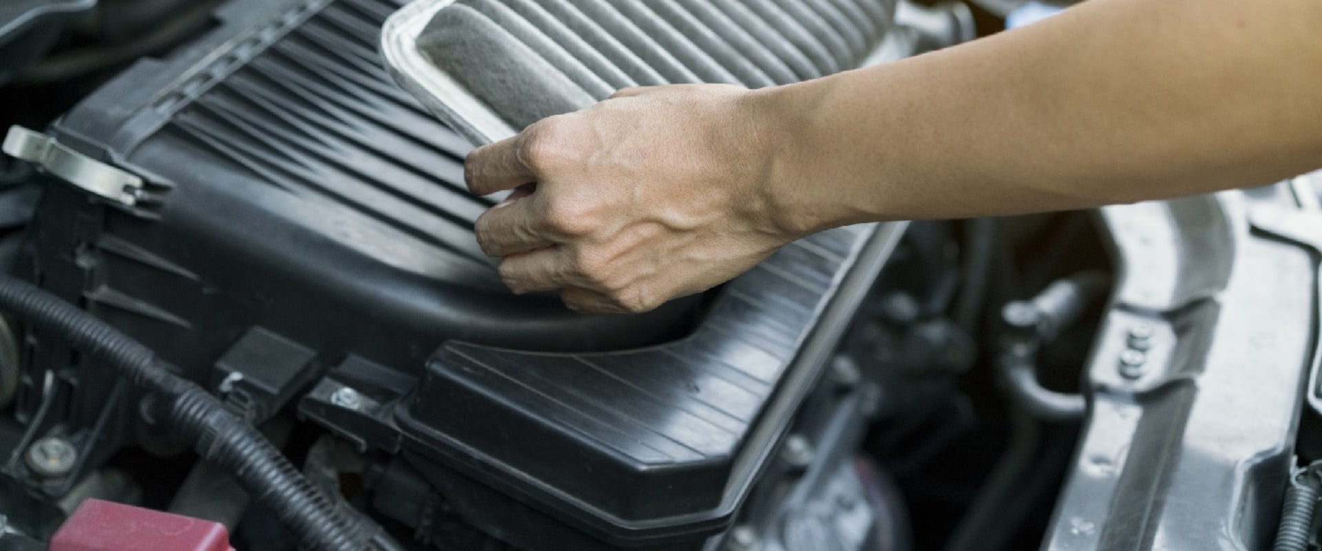 The Benefits of Having a Clean Air Filter in Your Car